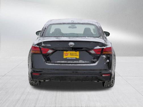 2025 Nissan Altima SV AWD