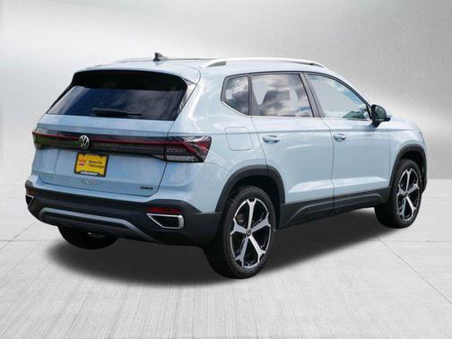 2025 Volkswagen Taos 1.5T SEL