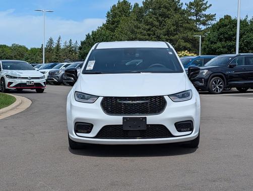Bright White Clearcoat 2024 Chrysler Pacifica Hybrid S Appearance Pkg