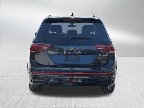 2022 Volkswagen Tiguan 2.0T SE R-Line Black 4MOTION