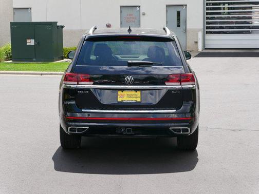 2023 Volkswagen Atlas 3.6L SEL Premium