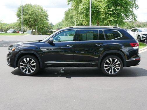 2023 Volkswagen Atlas 3.6L SEL Premium