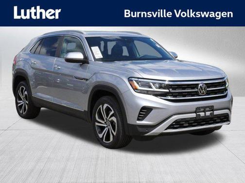 Pyrite Silver Metallic 2022 Volkswagen Atlas Cross Sport 3.6L V6 SEL