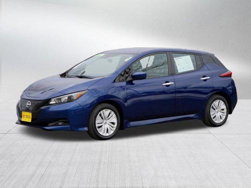 2025 Nissan Leaf S