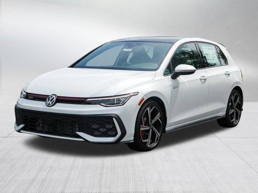2025 Volkswagen Golf GTI 2.0T SE DSG