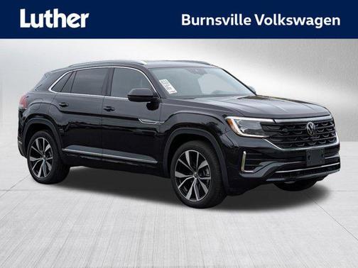 Deep Black Pearl 2024 Volkswagen Atlas Cross Sport 2.0T SEL Premium