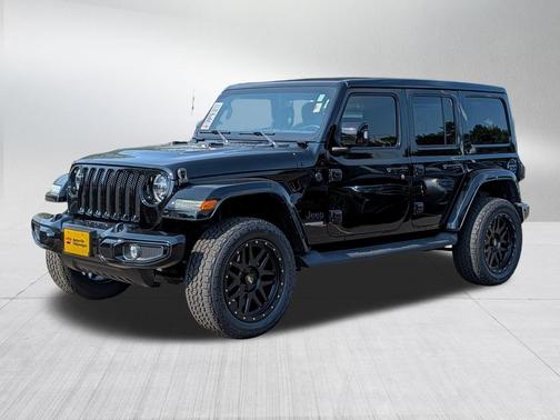 Black Clearcoat 2022 Jeep Wrangler Unlimited High Altitude 4x4