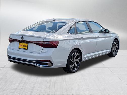 Opal White Pearl 2026 Volkswagen Jetta 1.4T SEL