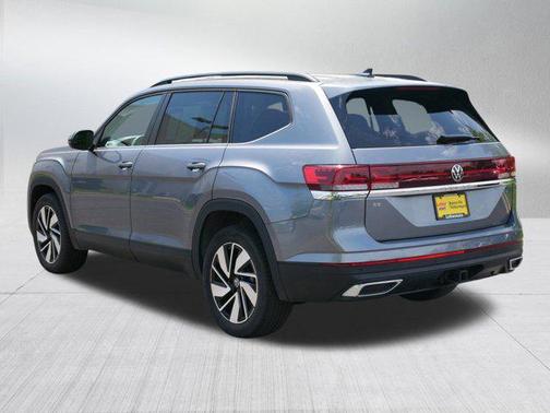 2024 Volkswagen Atlas 2.0T SE w/Technology 4MOTION