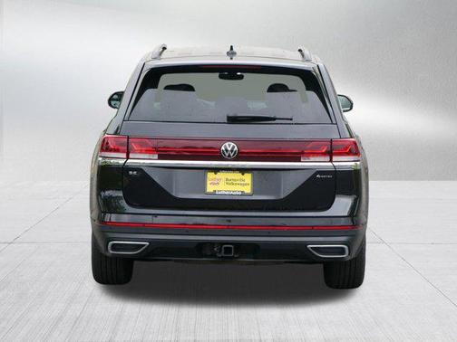 2024 Volkswagen Atlas 2.0T SE w/Technology 4MOTION