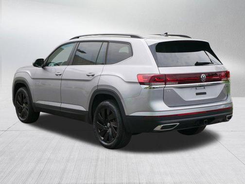 2024 Volkswagen Atlas 2.0T SE w/Technology 4MOTION