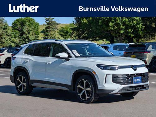 Pure White 2025 Volkswagen Tiguan 2.0T SE 4MOTION
