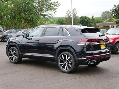 2025 Volkswagen Atlas Cross Sport 2.0T SEL Premium