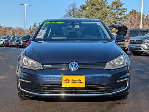 2016 Volkswagen e-Golf SE