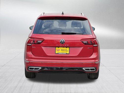 2024 Volkswagen Tiguan 2.0T SEL R-Line 4MOTION
