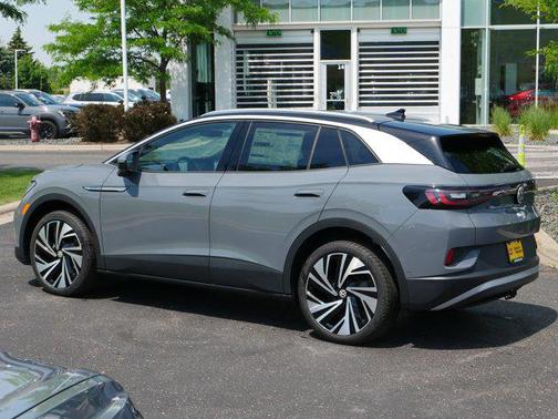 2025 Volkswagen ID.4 Pro S Plus