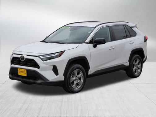 2025 Toyota RAV4 Hybrid LE