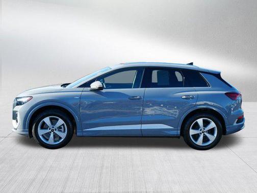 2024 Audi Q4 e-tron Premium Plus 55 quattro