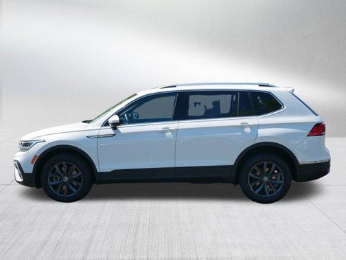2022 Volkswagen Tiguan 2.0T SE 4MOTION