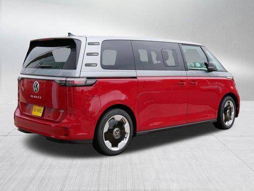 2025 Volkswagen ID. Buzz Pro S Plus with 4MOTION