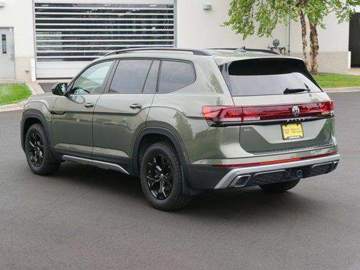 2024 Volkswagen Atlas 2.0T SEL