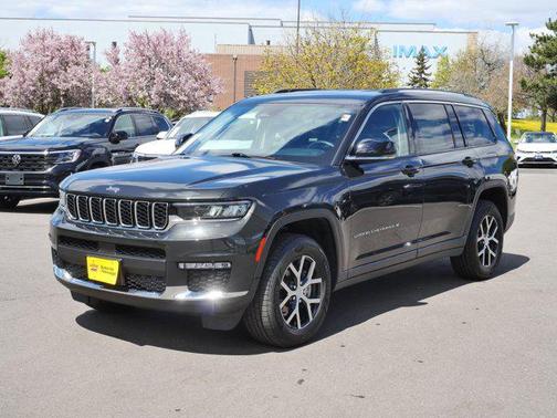 Rocky Mountain Pearlcoat 2023 Jeep Grand Cherokee L Limited