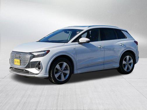 2024 Audi Q4 e-tron Premium Plus 55 quattro