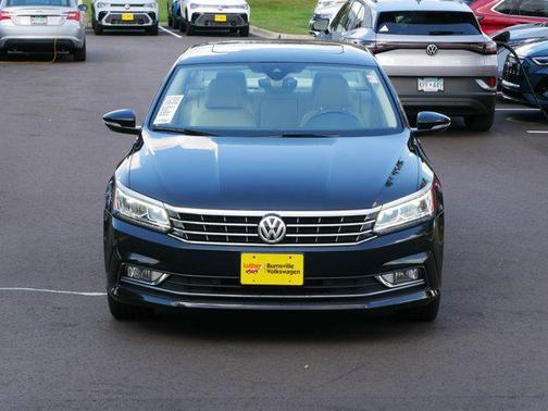2018 Volkswagen Passat 2.0T SEL Premium