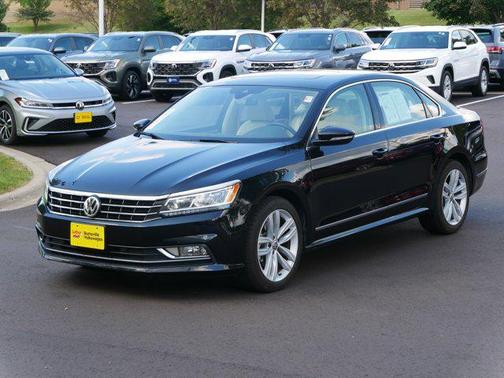 2018 Volkswagen Passat 2.0T SEL Premium