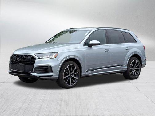 Satellite Silver Metallic 2023 Audi Q7 55 Premium Plus