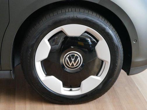 2025 Volkswagen ID. Buzz Pro S
