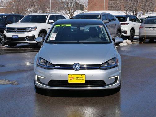 2015 Volkswagen e-Golf SEL Premium