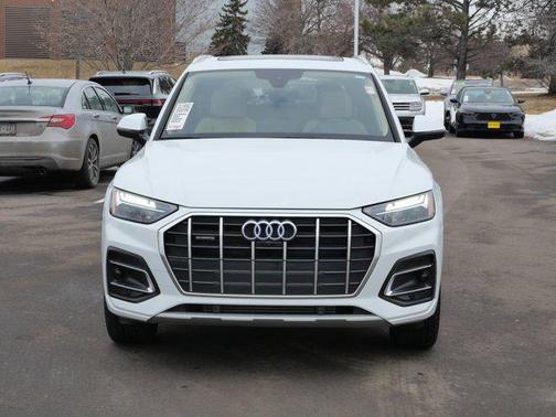 2023 Audi Q5 40 Premium Plus