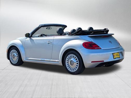 Reflex Silver Metallic 2013 Volkswagen Beetle 2.5L