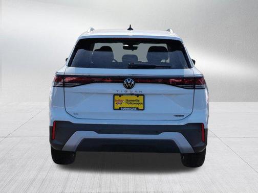 2025 Volkswagen Tiguan 2.0T SE 4MOTION