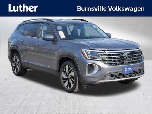 Platinum Gray Metallic 2024 Volkswagen Atlas 2.0T SE w/Technology 4MOTION