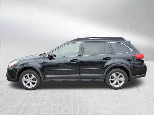 Crystal Black Silica 2014 Subaru Outback 2.5i Limited