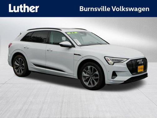 2021 Audi e-tron Premium Plus