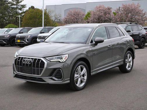 Chronos Gray Metallic 2023 Audi Q3 Premium 45 TFSI S line quattro Tiptronic