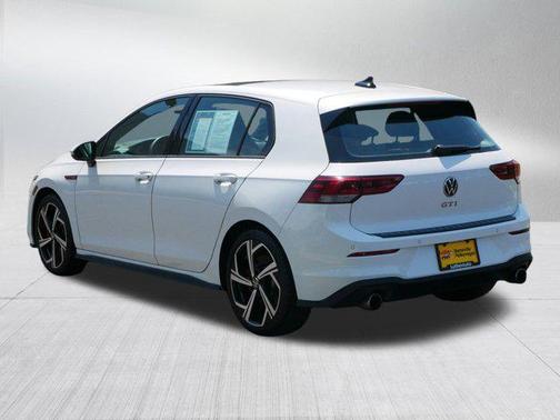 2024 Volkswagen Golf GTI 2.0T SE DSG