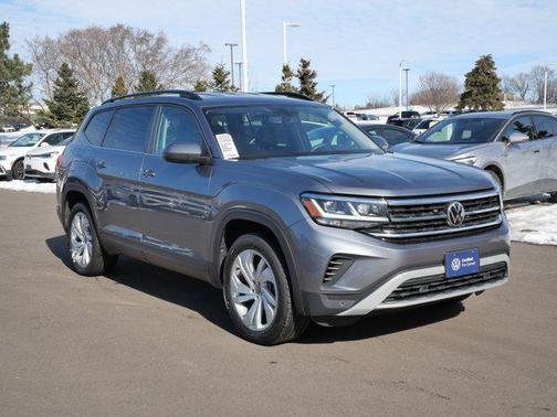 2022 Volkswagen Atlas 3.6L SE w/Technology