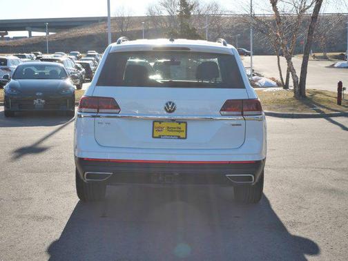 2023 Volkswagen Atlas 3.6L SE w/Technology