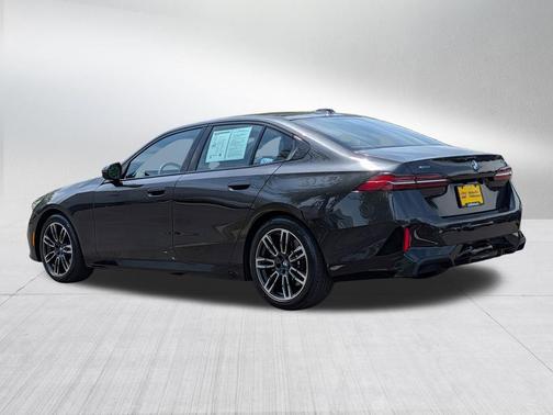Dark Graphite Metallic 2026 BMW 530 xDrive