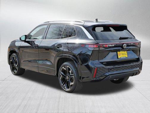 2025 Volkswagen Tiguan 2.0T SEL R-Line 4MOTION