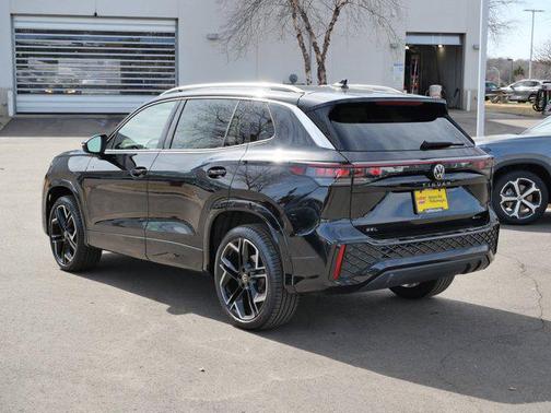2025 Volkswagen Tiguan 2.0T SEL R-Line 4MOTION