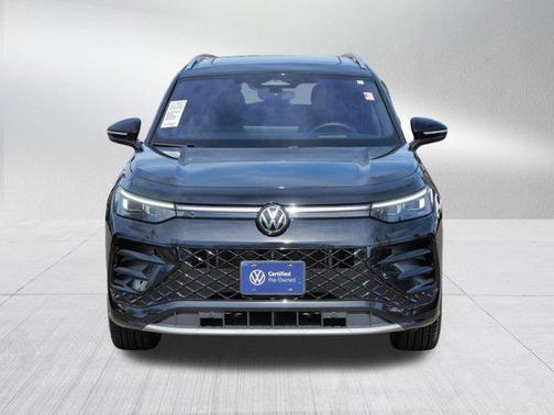 2025 Volkswagen Tiguan 2.0T SEL R-Line 4MOTION