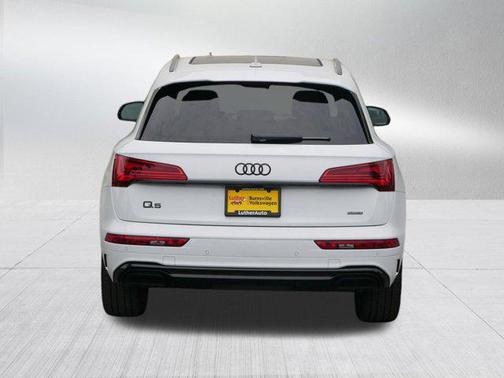 2024 Audi Q5 55 S line Premium Plus