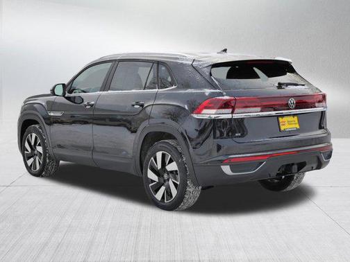 2024 Volkswagen Atlas Cross Sport 2.0T SE w/Technology 4MOTION