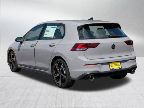 2025 Volkswagen Golf GTI 2.0T SE DSG