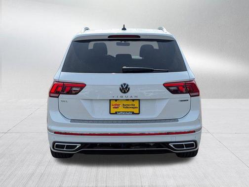 2022 Volkswagen Tiguan 2.0T SEL R-Line 4MOTION